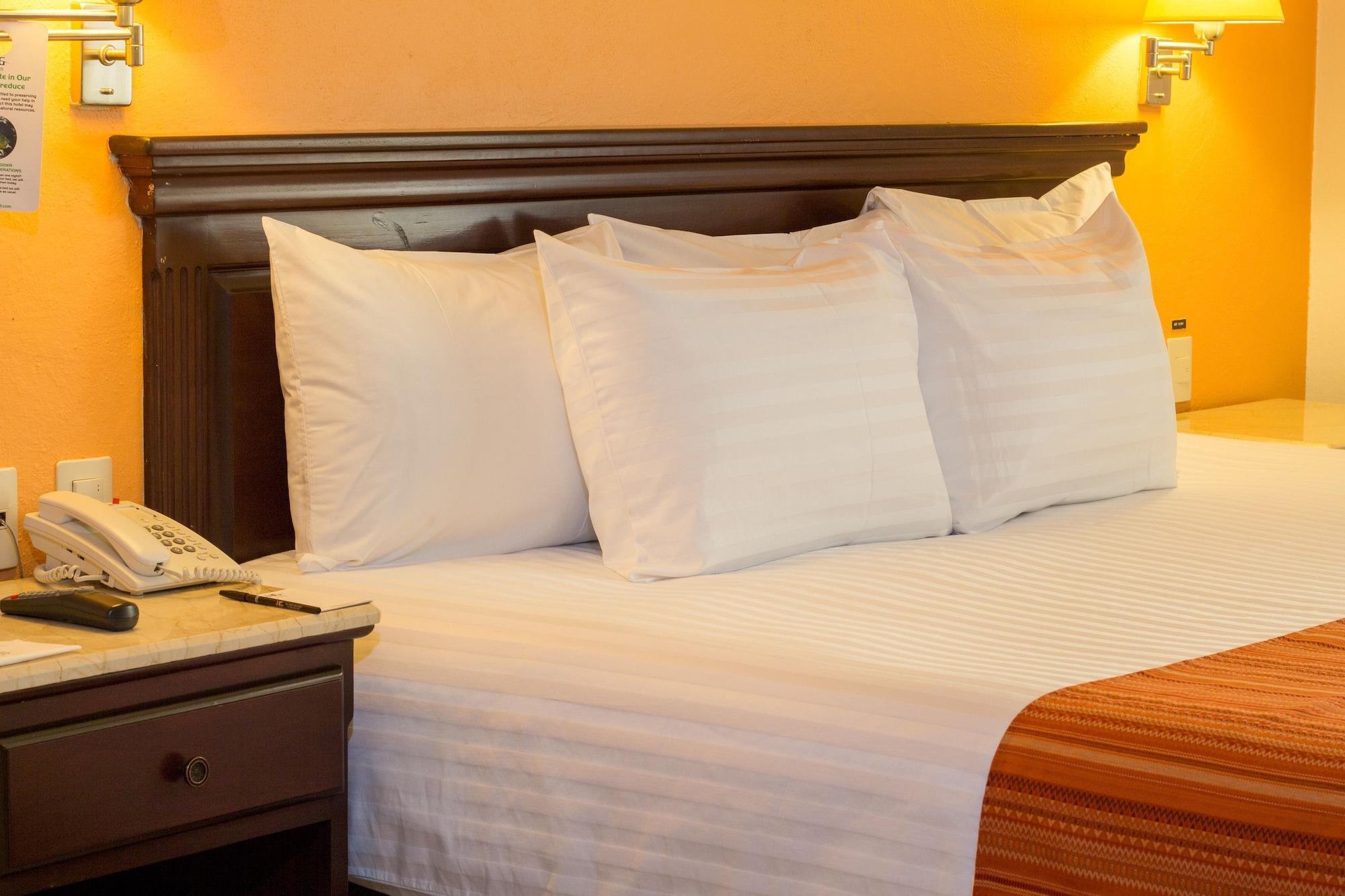 HG Hotel Zapopan Buitenkant foto