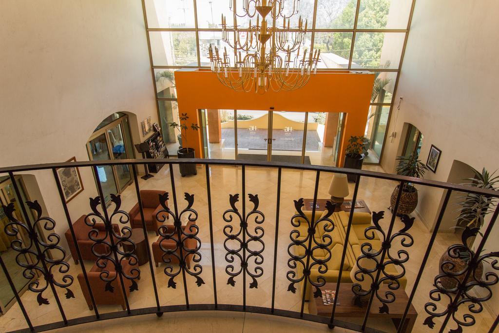 HG Hotel Zapopan Buitenkant foto